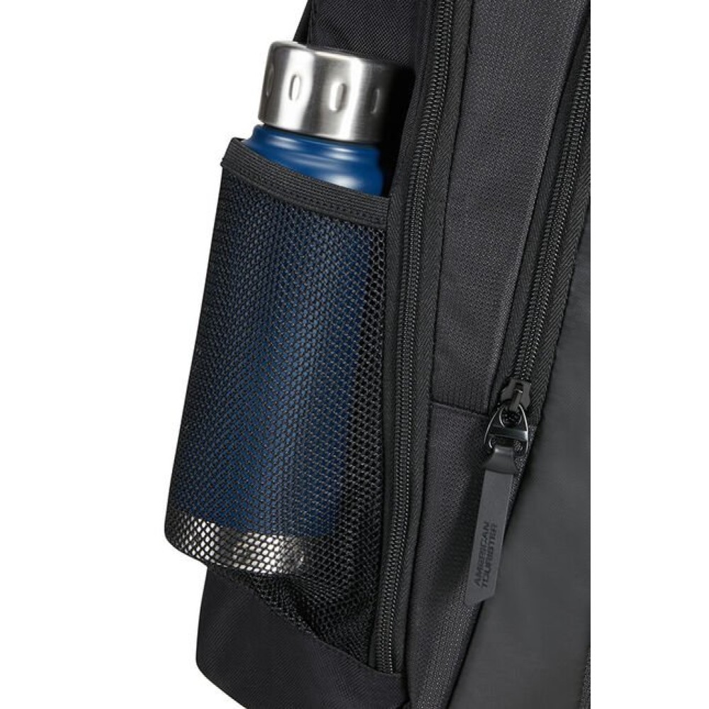 Раница Urban Groove Slim за 15.6 черен цвят Раница Urban Groove Slim за 15.6 черен цвят