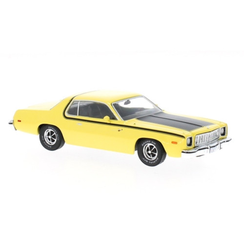 Plymouth Road runner, yellow, 1975 Plymouth Road runner, yellow, 1975