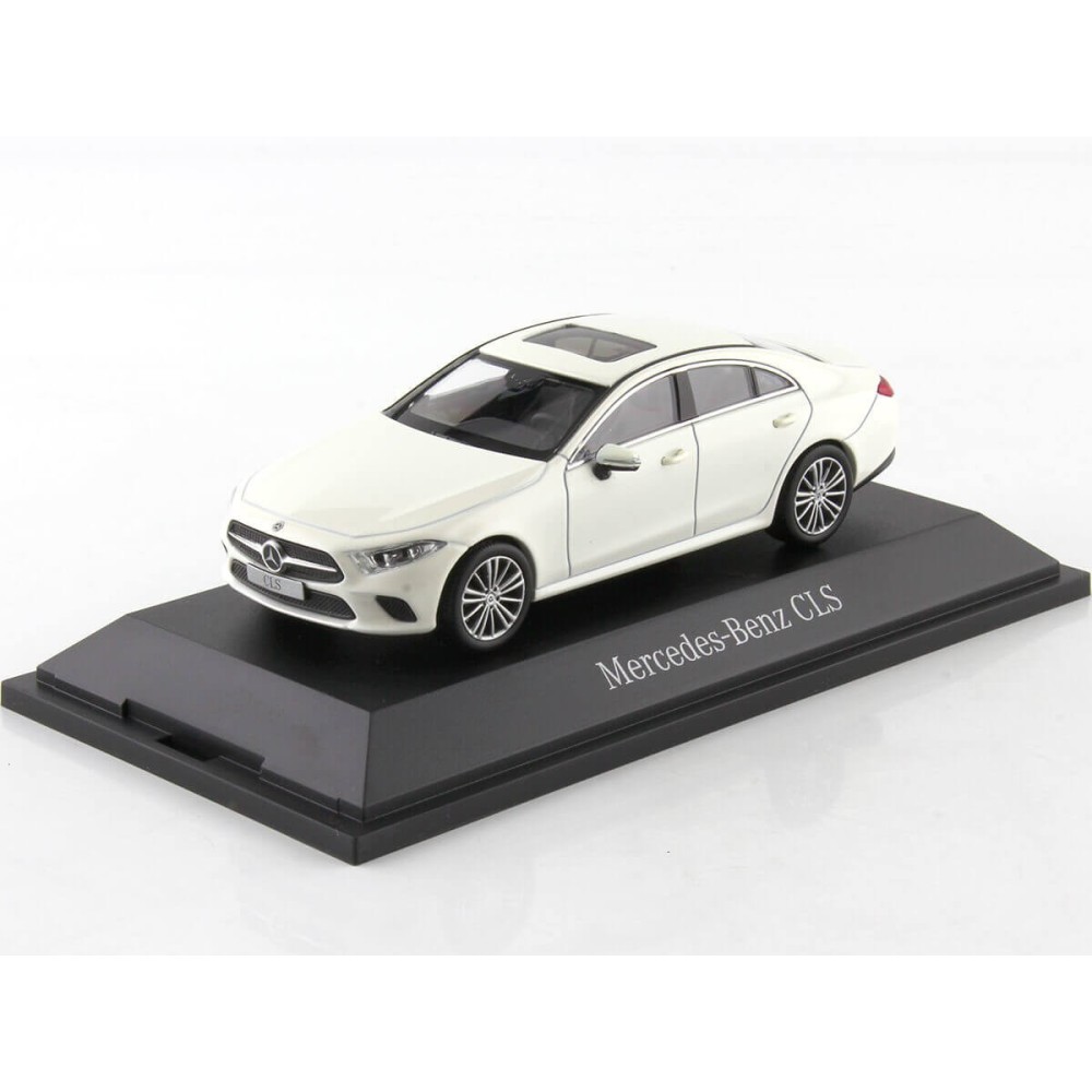 MERCEDES CLS Coupe (C257) - 2018 - white MERCEDES CLS Coupe (C257) - 2018 - white