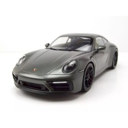 PORSCHE 911 CARRERA 4 GTS - 2020 - GREEN METALLIC