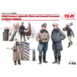 1:48 Германски пилоти на луфтваве и наземен персонал в зимни униформи (WWII German Luftwaffe Pilots and Ground Personnel in Winter Uniform) - 5 фигури