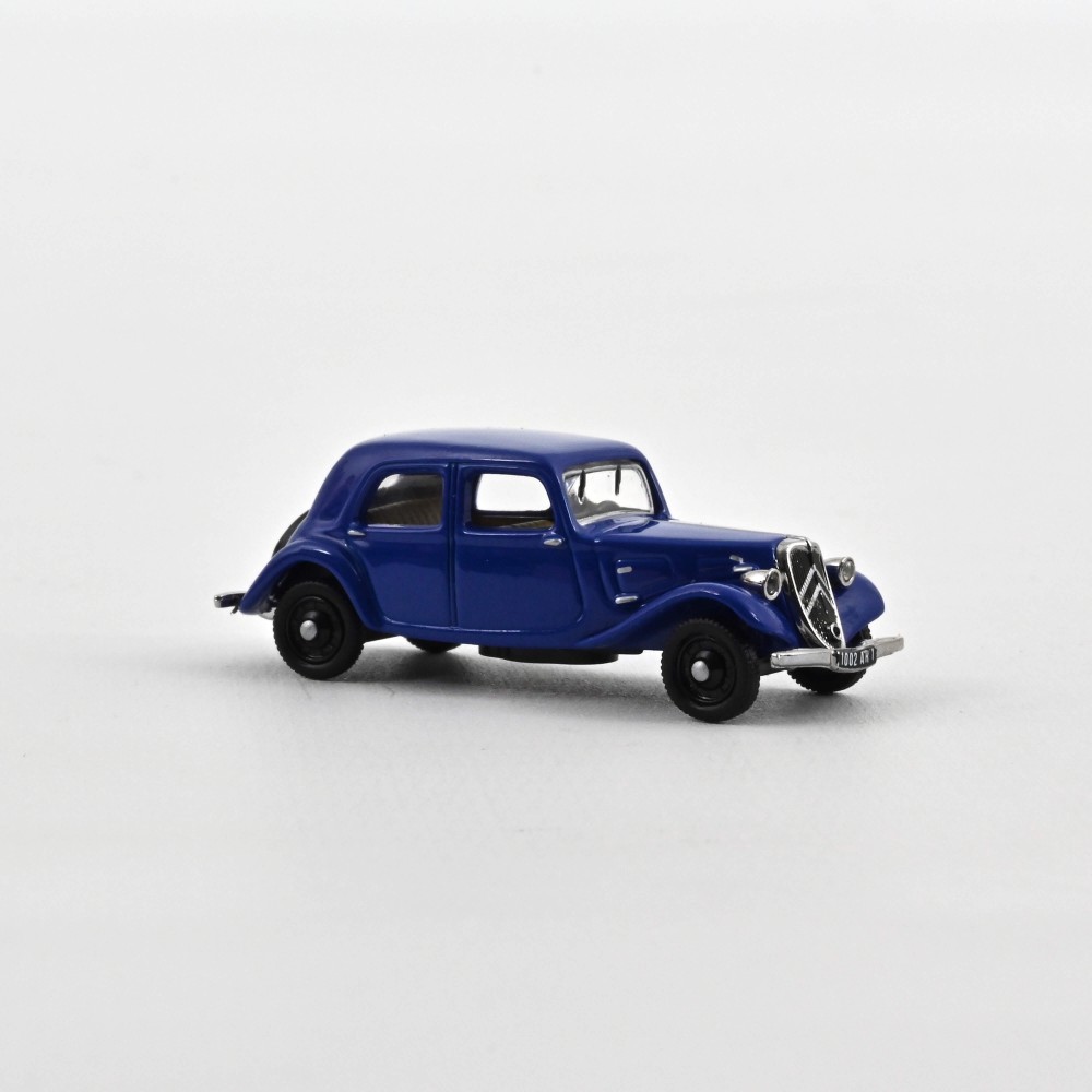 Citroen 11 AL 1938 Emeraude Blue Citroen 11 AL 1938 Emeraude Blue