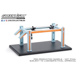 Auto Body Shop - Four-Post Lifts Series 1 - Gulf Oil Solid Pack