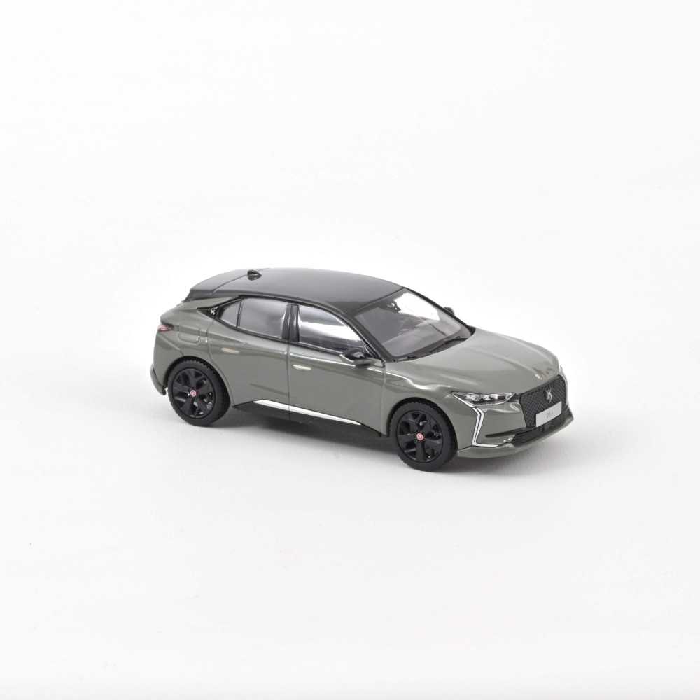 DS 4 Performance Line 2021 Lacquered Grey