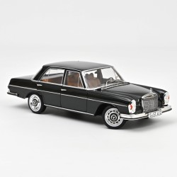 Mercedes-Benz 280 SE 1968 Green metallic