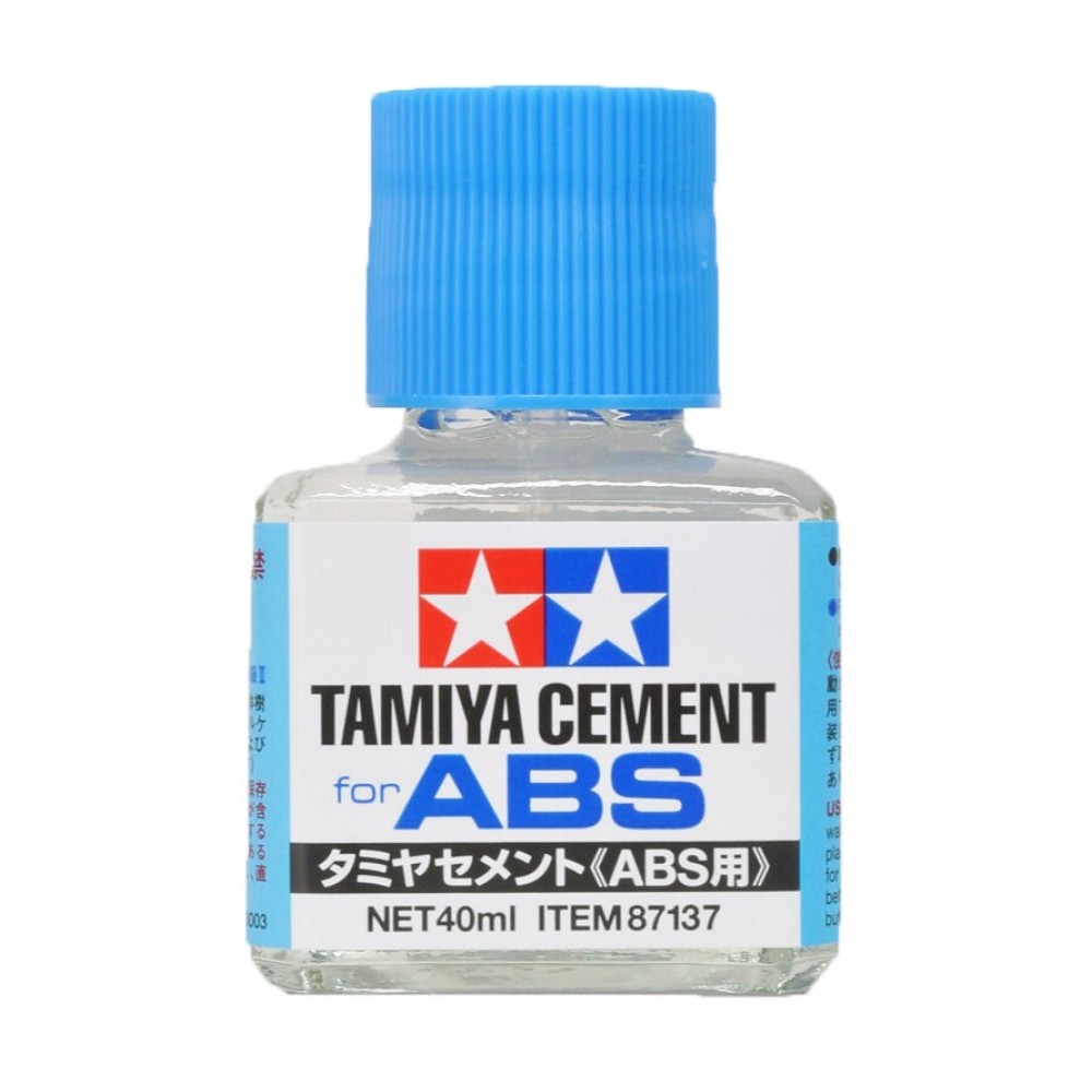 Лепило за ABS модели Tamiya Cement (40 ml) Лепило за ABS модели Tamiya Cement (40 ml)