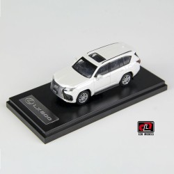 Lexus LX600 (White)