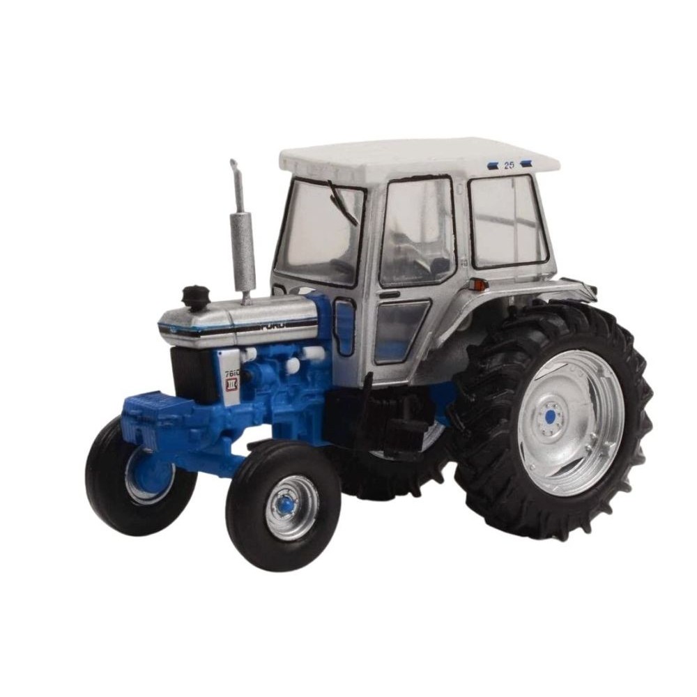 Ford 7610 Silver Jubilee Tractor 1989 - White and Blue - Down on the Farm Series 7 Ford 7610 Silver Jubilee Tractor 1989 - White and Blue - Down on the Farm Series 7