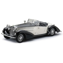 1939 HORCH 855 ROADSTER Black/White