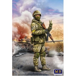 1:24 Поредица Руско-украинска война, Комплект №1. Украински войник, отбраната на Киев, март 2022