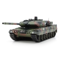 1:35 Leopard 2A6 Tank "Ukraine"