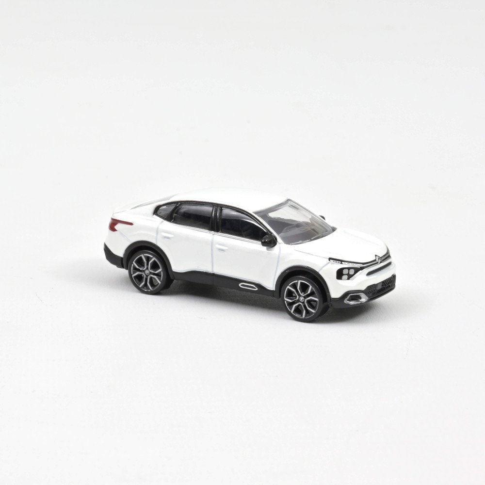 Citroën C4 X 2023 Pearl White Citroën C4 X 2023 Pearl White