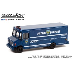 H.D. Trucks Series 22 - 2019 Step Van - New York City Police Dept (NYPD) Auxiliary Patrol Support Solid Pack
