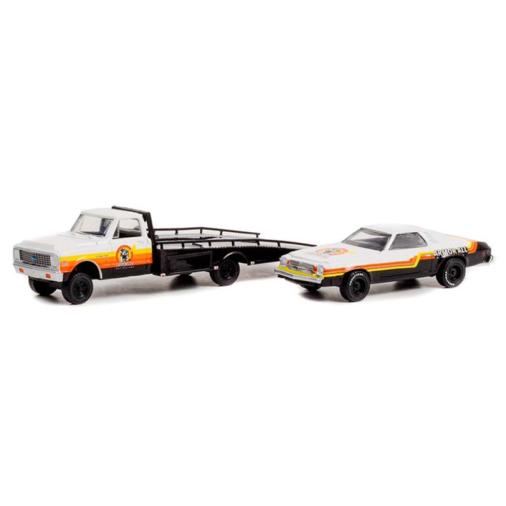 H.D. Trucks Series 23 - 1972 Chevy C-30 Ramp Truck with 1976 Chevrolet Chevelle Laguna - Armor All Solid Pack H.D. Trucks Series 23 - 1972 Chevy C-30 Ramp Truck with 1976 Chevrolet Chevelle Laguna - Armor All Solid Pack