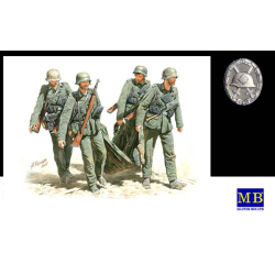 1:35 Евакуация на ранени, Немска пехота, Сталинград, Лятото на 1942 - 4 фигури