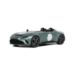 ASTON MARTIN V12 SPEEDSTER GREEN
