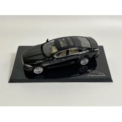 Jaguar XJ (X351) Amethist Black 2010