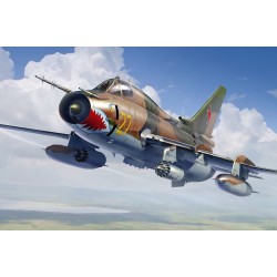 1:48 Съветски бомбардировач Сухой Су-17 Фитър-К (Su-17M4 Fitter-K)