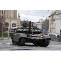 1:35 Руски основен боен танк Т-72Б3 (Russian T-72B3 MBT) - с метално въже и фотоец