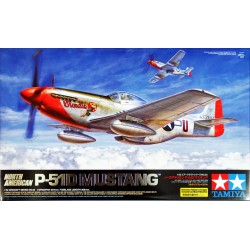 1:32 Aмерикански изтребител P-51D Mustang - 2 фигури