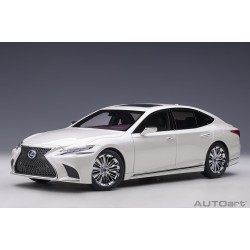 Lexus LS 500h 2018 (sonic white metallic/crimson & black interior) (composite model/full openings)