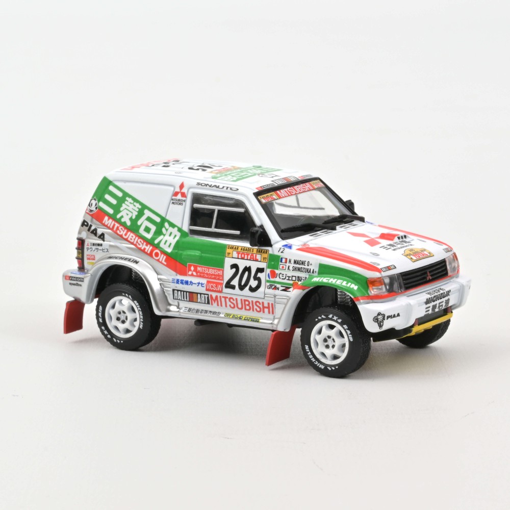 Mitsubishi Pajero 1997 Dakar Rally Winner #205 K.Shinozuka Mitsubishi Pajero 1997 Dakar Rally Winner #205 K.Shinozuka