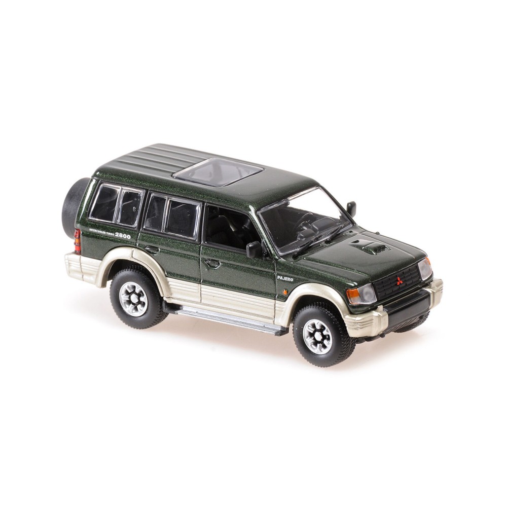 MITSUBISHI PAJERO LWB – 1991 – GREEN METALLIC - MAXICHAMPS MITSUBISHI PAJERO LWB – 1991 – GREEN METALLIC - MAXICHAMPS