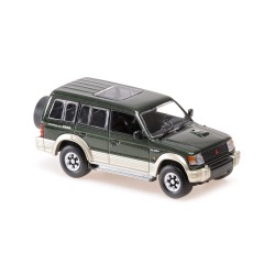 MITSUBISHI PAJERO LWB – 1991 – GREEN METALLIC - MAXICHAMPS