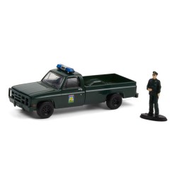 The Hobby Shop Series 10 - 1986 Chevrolet M1008 - Florida Office of Agricultural Law Enforcement with Enforcement Officer Figure Solid Pack