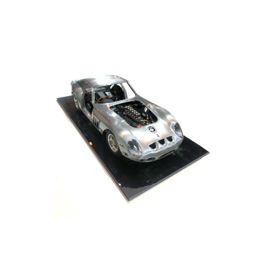 Ferrari 250 GTO, 1962-64, Techno Classica 2024, Limited Edition 400pcs. Ferrari 250 GTO, 1962-64, Techno Classica 2024, Limited Edition 400pcs.