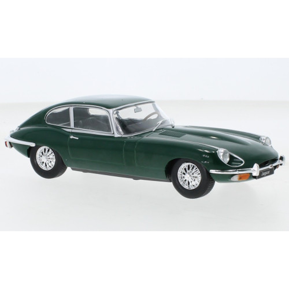 Jaguar E-Type, dark green, 1961 Jaguar E-Type, dark green, 1961