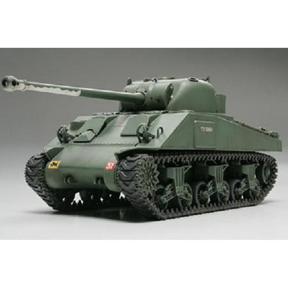 1:48 Британски танк Sherman IC Firefly 1:48 Британски танк Sherman IC Firefly