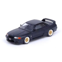 Nissan Skyline GT-R (R32) Matt Black The Diecast Company Special Edition