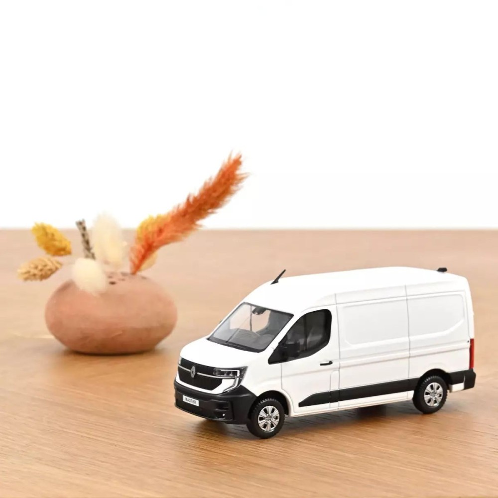 Renault Master E-Tech 100% Electric 2024 Glacier White