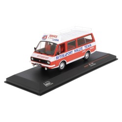 RAF 2203, Assistance with roof rack and wheels