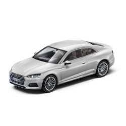 Audi A5 Coupe - Glacier  White