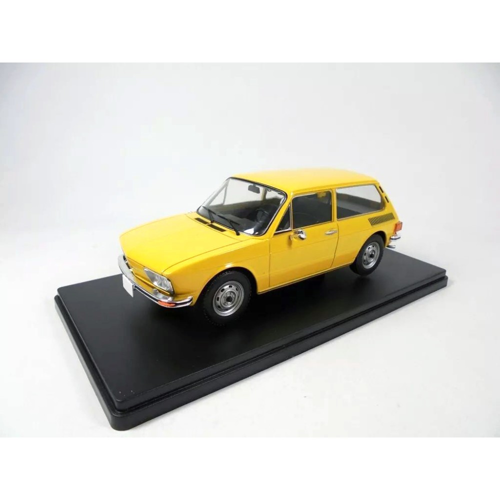 Volkswagen Brasilia, 1974, yellow Volkswagen Brasilia, 1974, yellow