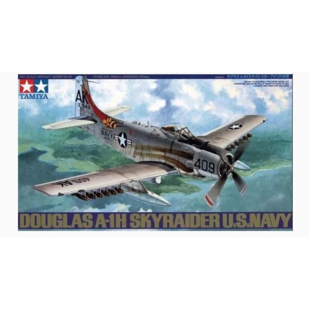1:48 Американски щурмовик АД-6 A-1Х Скайрайдър (Douglas Skyraider AD-6 A-1H) - 1 фигура 1:48 Американски щурмовик АД-6 A-1Х Скайрайдър (Douglas Skyraider AD-6 A-1H) - 1 фигура