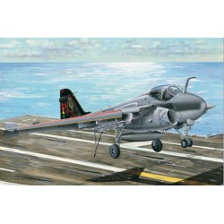1:32 Американски многоцелеви палубен изтребител А-6Е/ТРАМ Интрудър (A-6E/TRAM INTRUDER)